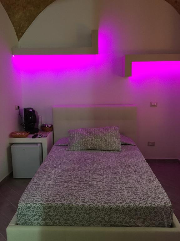 Petros Room Camere Salernes Chambre photo