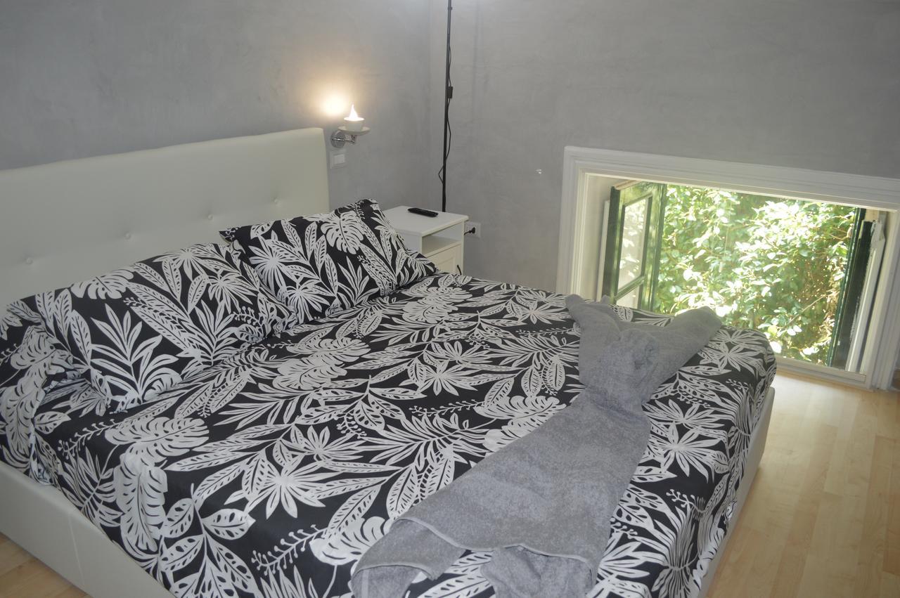 Petros Room Camere Salernes Extérieur photo